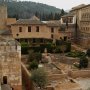 ALHAMBRA - 108, vlavo MEXUAR, vpravo palac Karola V.